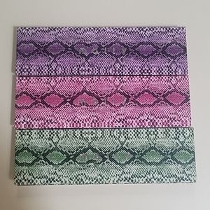 Mally -3 palettes